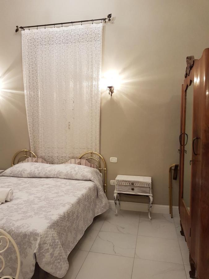 Villa Liberty Ofelia Locazioni Brevi Cagliari Exterior photo