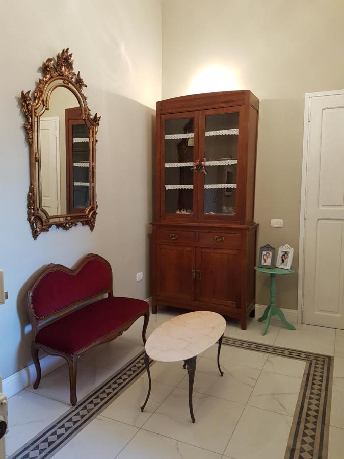 Villa Liberty Ofelia Locazioni Brevi Cagliari Exterior photo