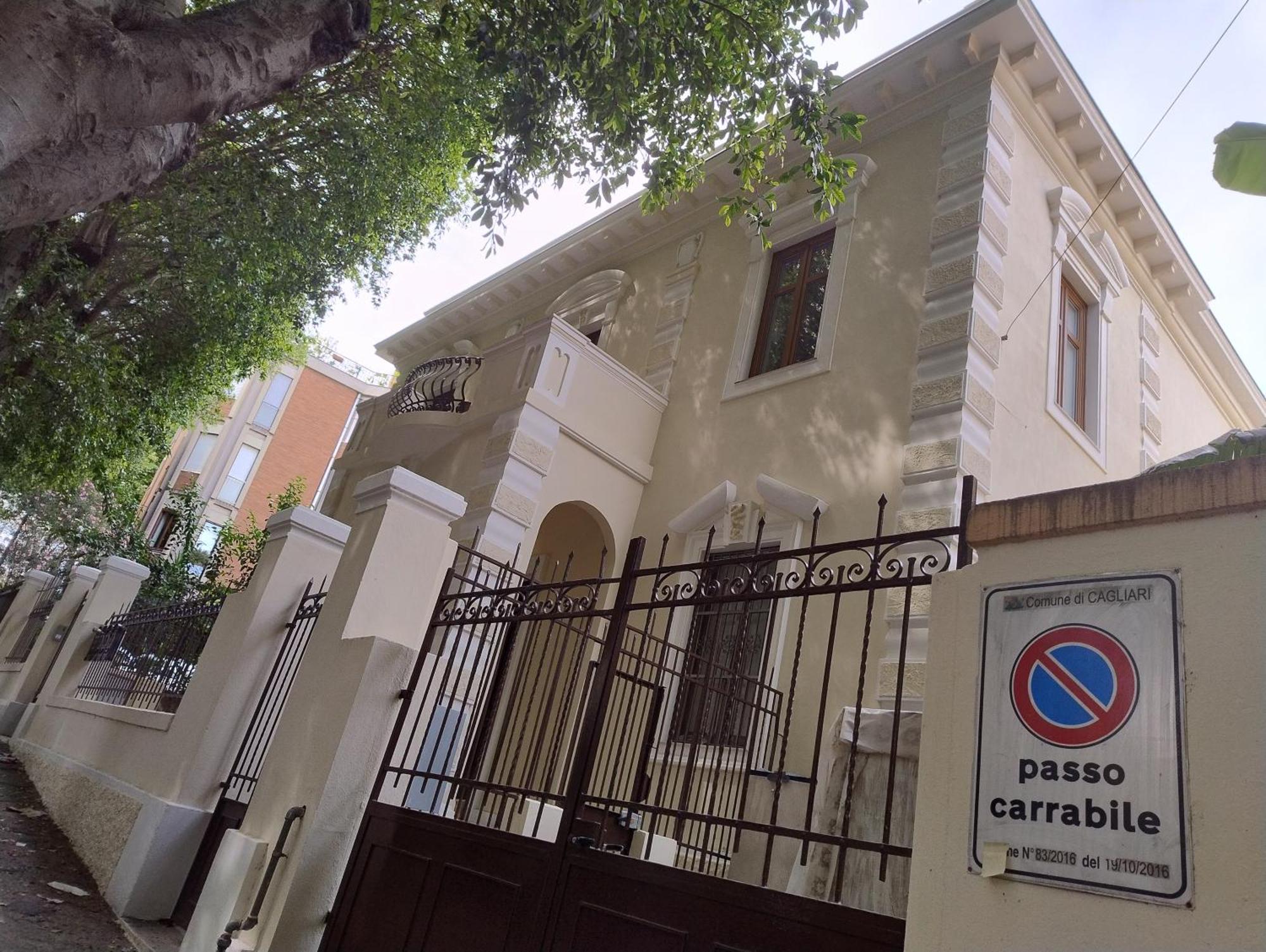 Villa Liberty Ofelia Locazioni Brevi Cagliari Exterior photo